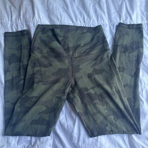 Lululemon Camouflage Leggings💚💚